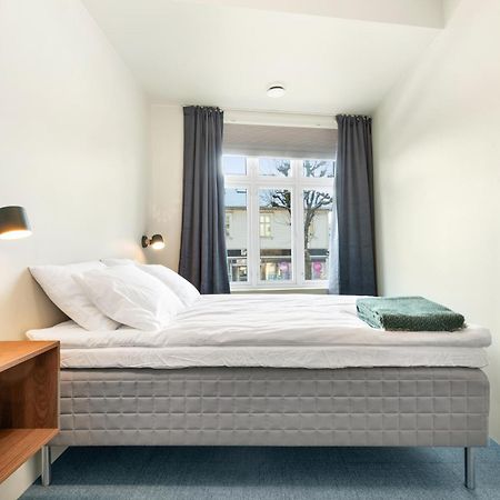 Central Guest House - Bedroom With Private Bathroom Stavanger Extérieur photo