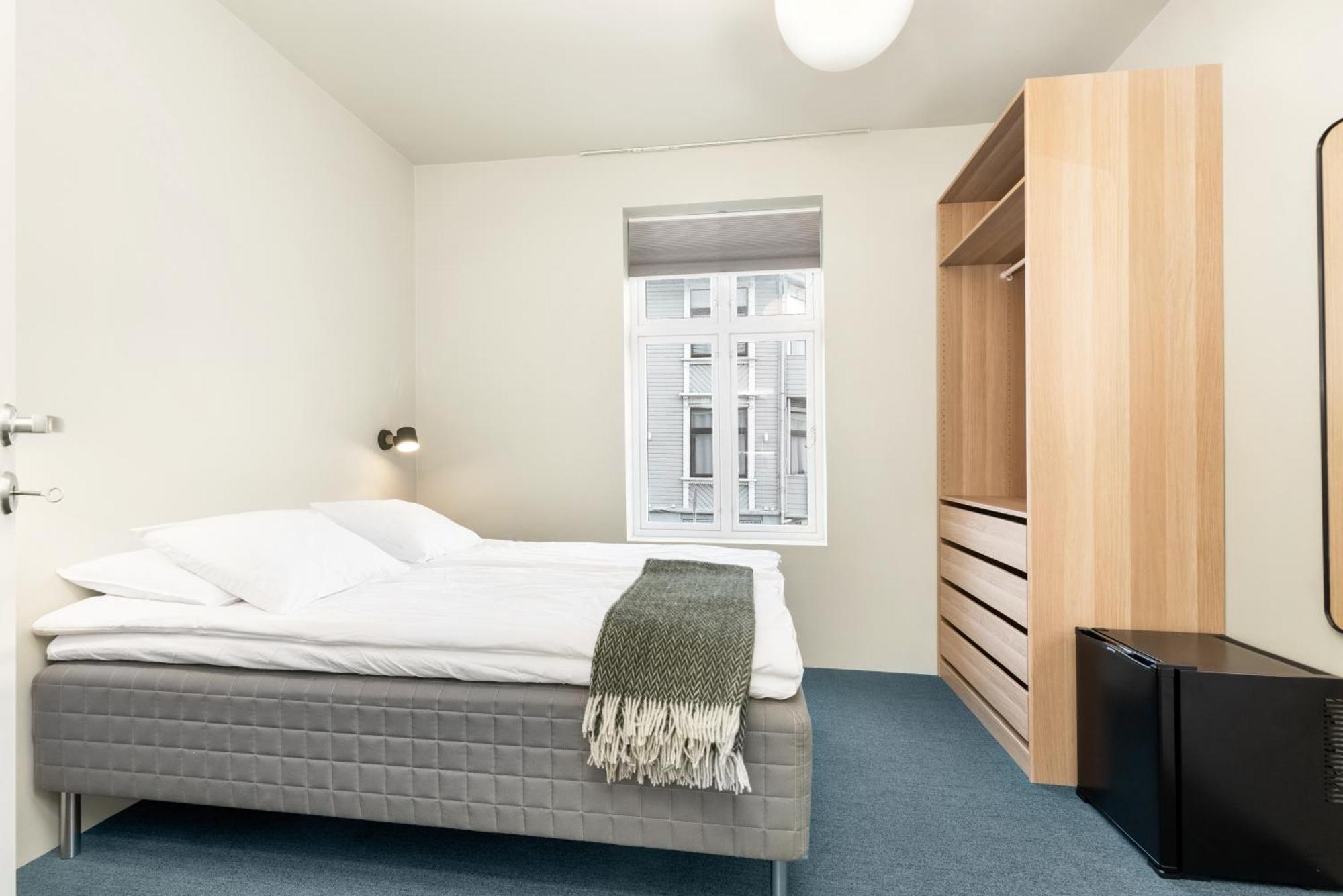 Central Guest House - Bedroom With Private Bathroom Stavanger Extérieur photo